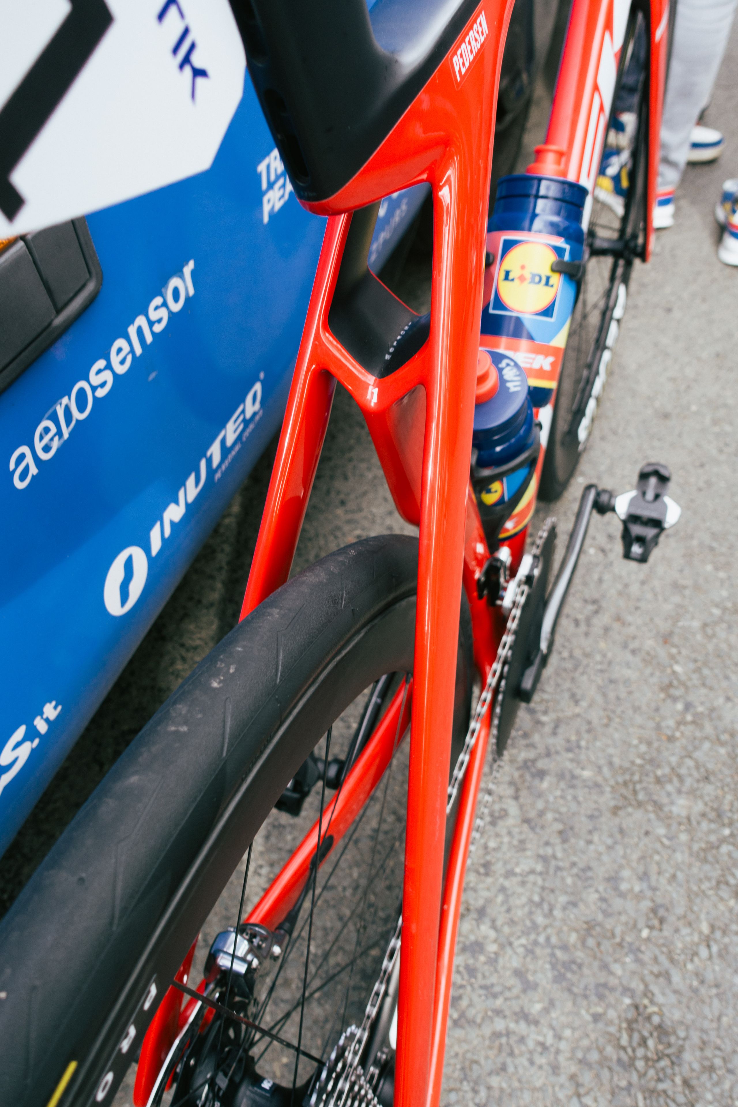 Gravel Bike Technology Showcased At The 2025 Paris-Roubaix