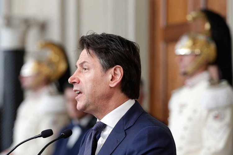Grbović: Kompromis Je Ključan Za Formiranje Prelazne Vlade Grbović: Kompromis Je Ključan Za Formiranje Prelazne Vlade