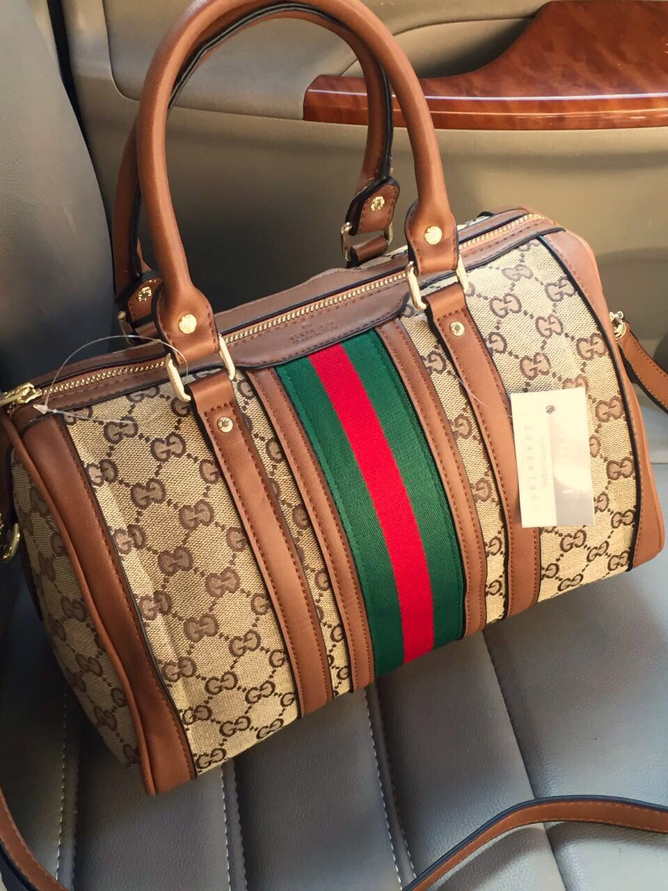 Gucci Handbags, Sneakers, Hats & Sunglasses: Up To 70% Off At Gilt's Spring Flash Sale Gucci Handbags, Sneakers, Hats & Sunglasses: Up To 70% Off At Gilt's Spring Flash Sale