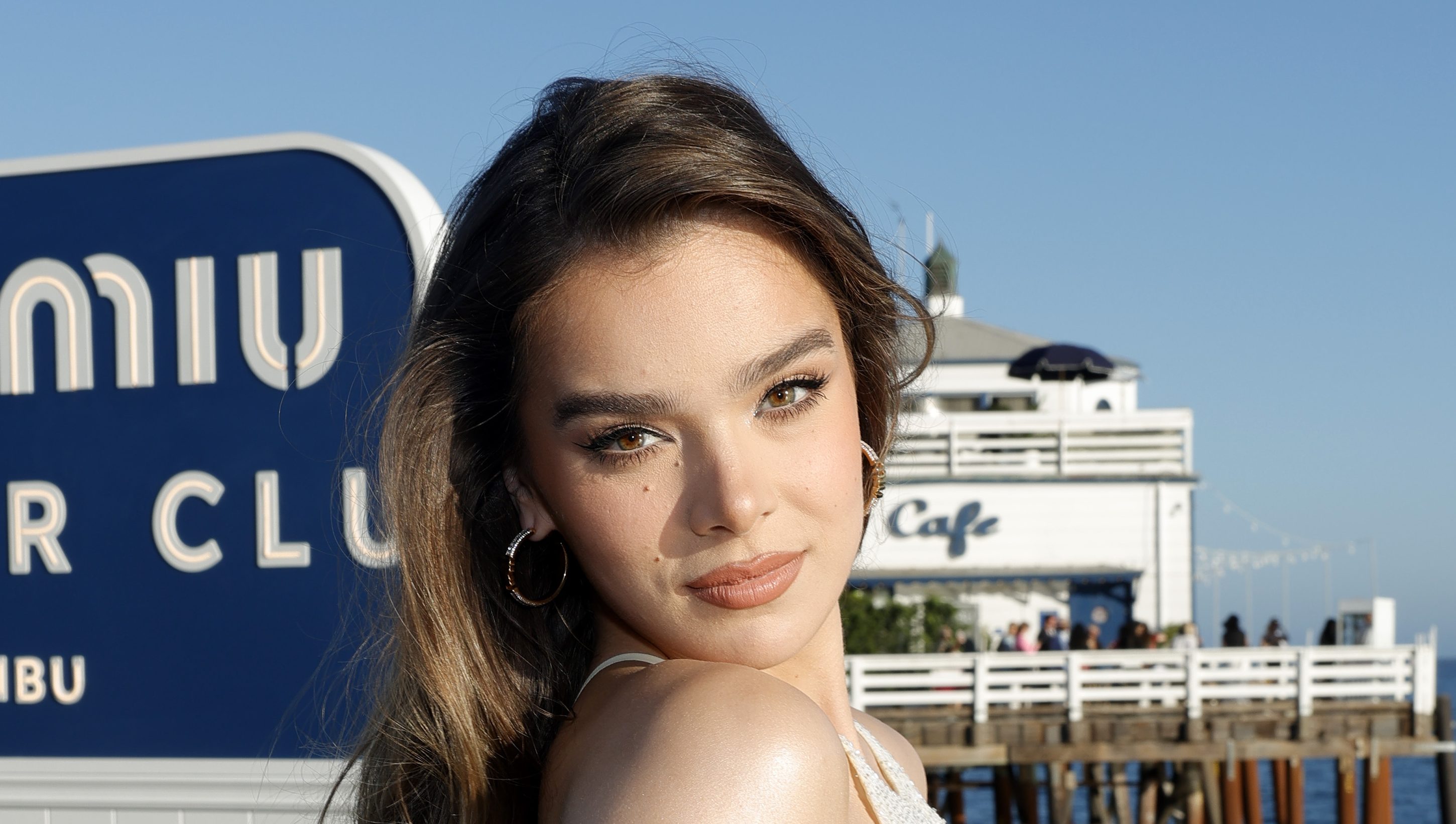Hailee Steinfeld's Life Revealed: 20 Questions Answered Hailee Steinfeld's Life Revealed: 20 Questions Answered