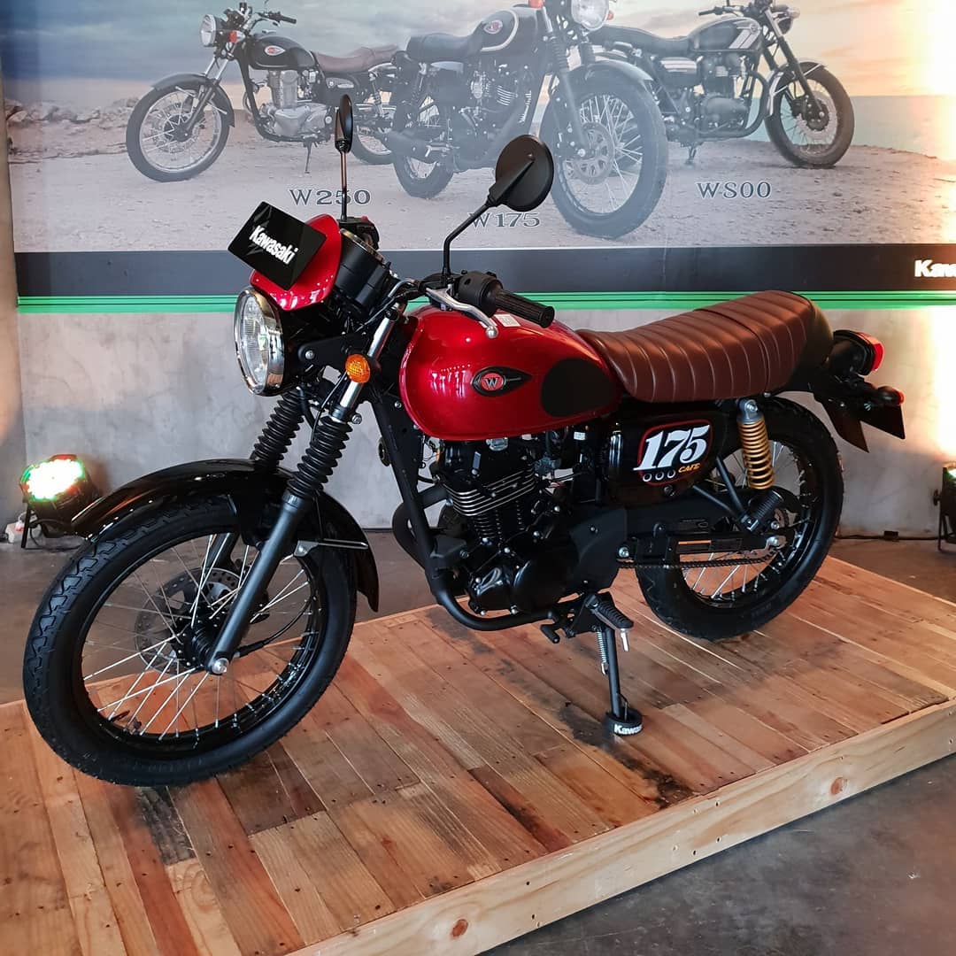 Harga Dan Spesifikasi Kawasaki W175 Cafe: Pilihan Motor Retro Modern Harga Dan Spesifikasi Kawasaki W175 Cafe: Pilihan Motor Retro Modern