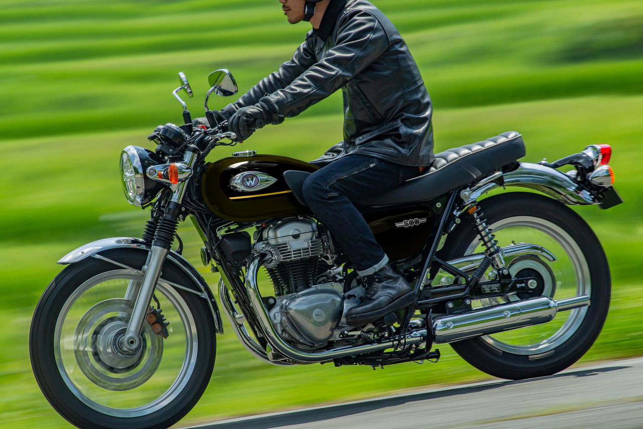 Harga Dan Spesifikasi Kawasaki W800 2025: Motor Klasik Yang Ikonik Harga Dan Spesifikasi Kawasaki W800 2025: Motor Klasik Yang Ikonik