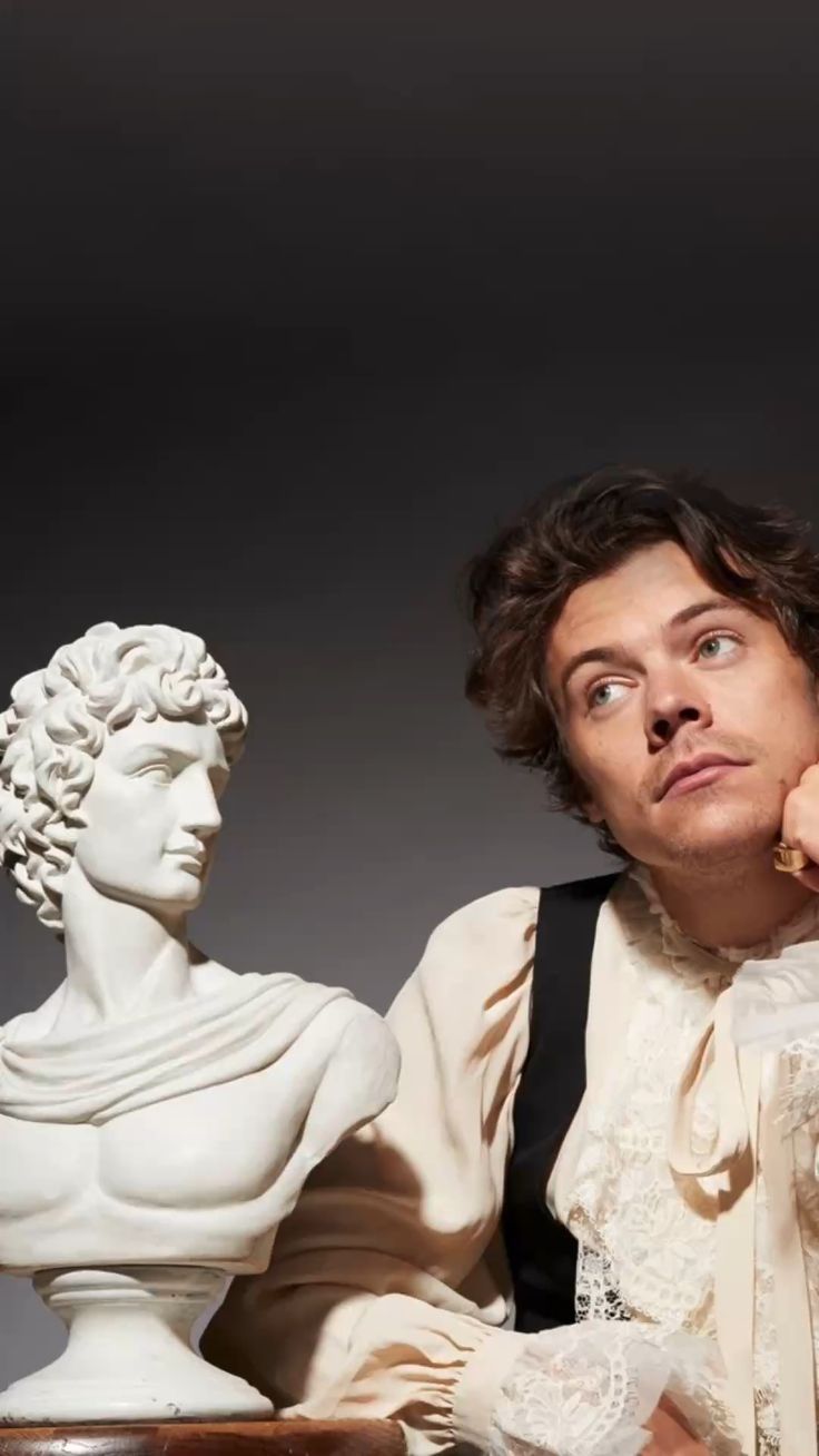 Harry Styles On That Awful SNL Impression: His Honest Reaction Harry Styles On That Awful SNL Impression: His Honest Reaction