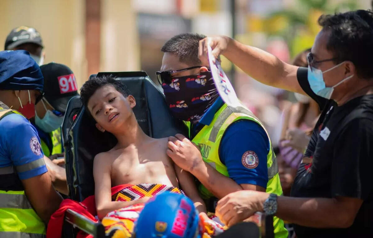 Heat Wave Cripples Half Of Manila's School System Heat Wave Cripples Half Of Manila's School System