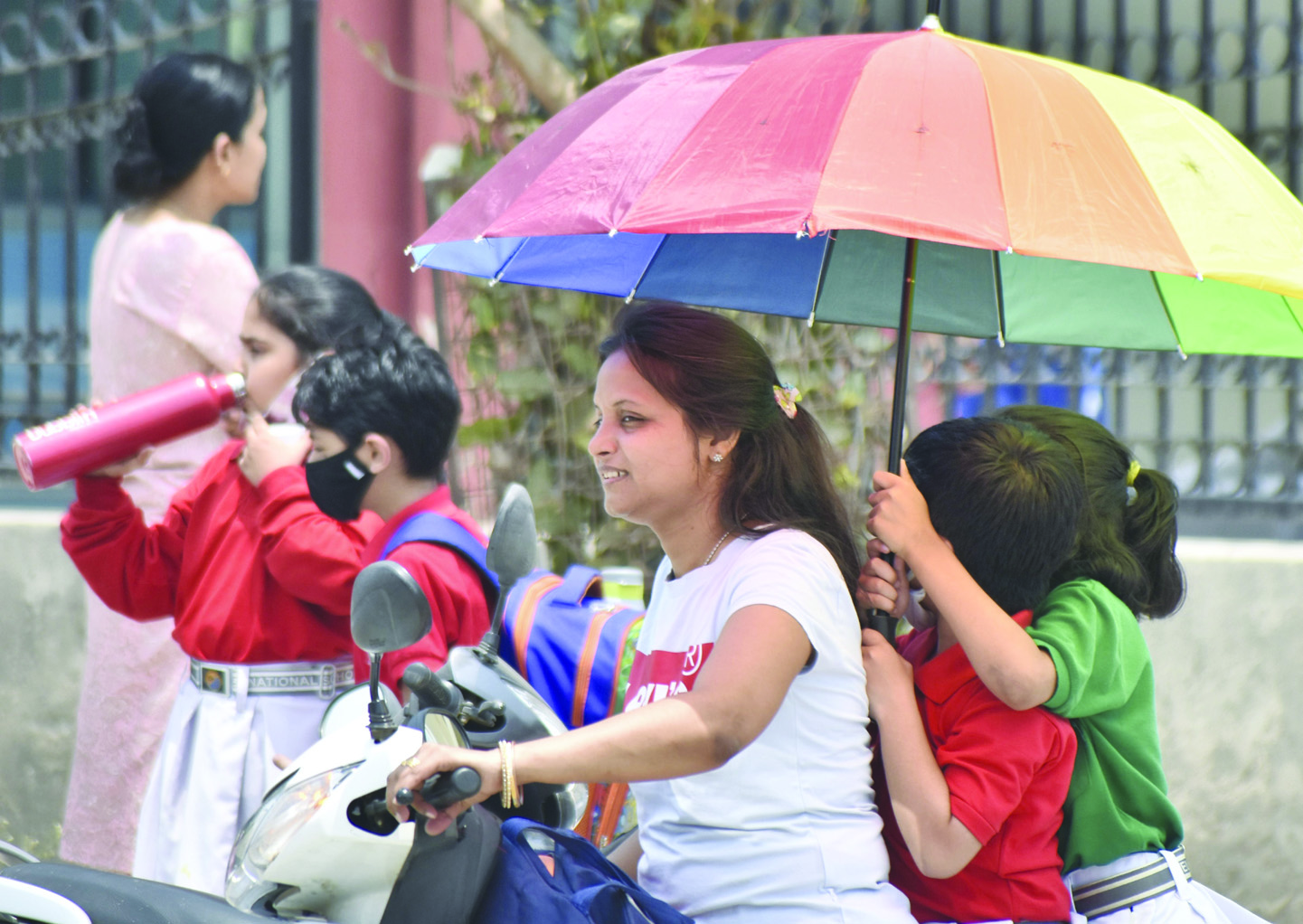 Heatwave Alert In West Bengal: Four Districts On High Alert Heatwave Alert In West Bengal: Four Districts On High Alert