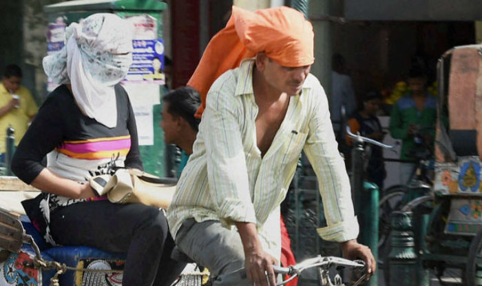 Holi Heatwave: South Bengal Temperatures Reach Near 38 Degrees Holi Heatwave: South Bengal Temperatures Reach Near 38 Degrees