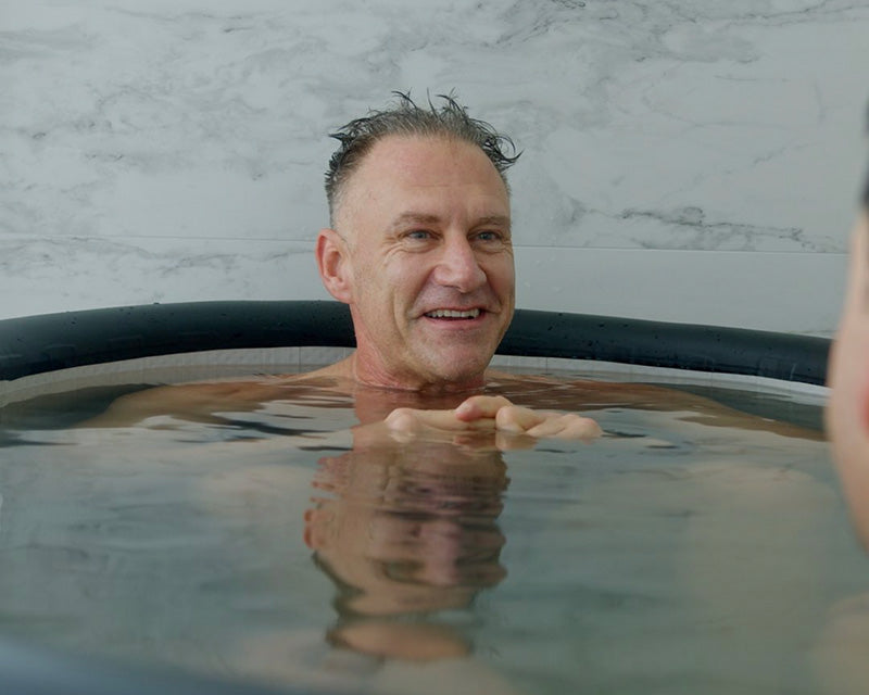 How Orlando Bloom Stays Fit: The Cold Plunge Method How Orlando Bloom Stays Fit: The Cold Plunge Method