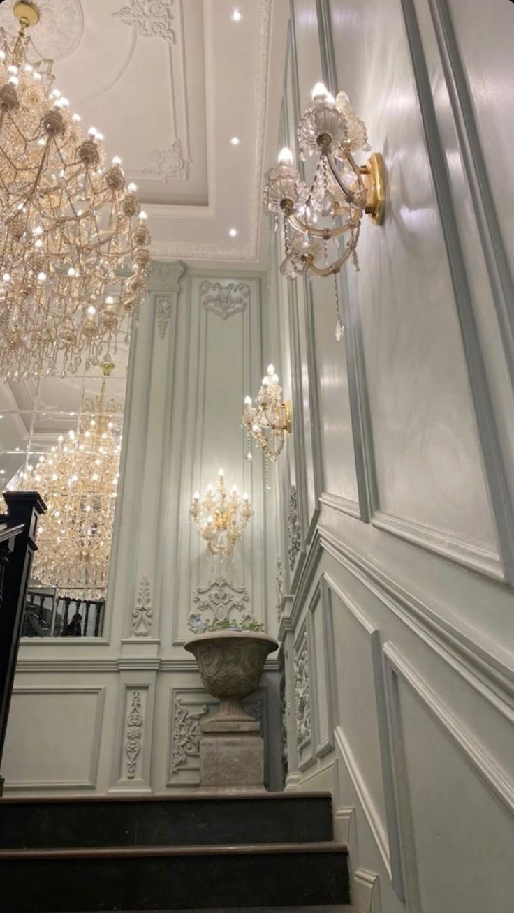 How The Ultra Wealthy Are Weathering Economic Storms With Luxury Property How The Ultra Wealthy Are Weathering Economic Storms With Luxury Property
