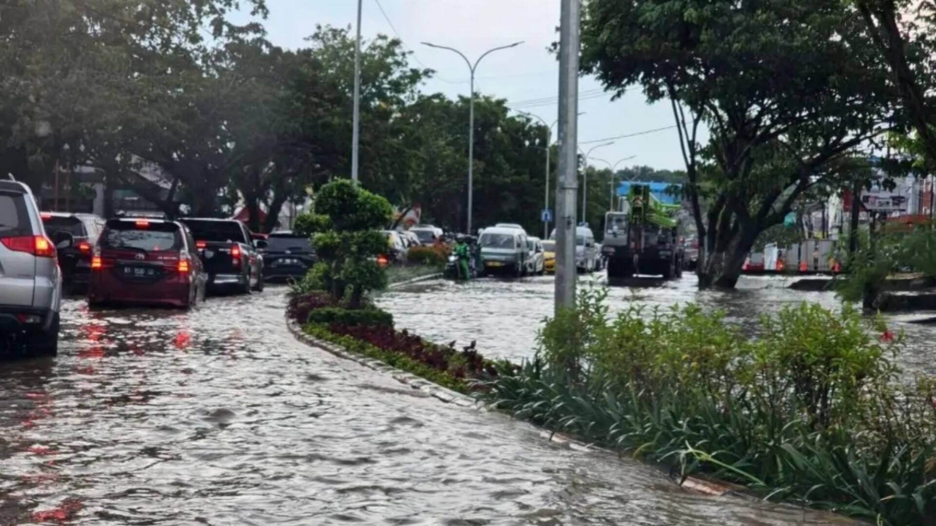 Hujan Deras Sebabkan Balita Tenggelam Di Drainase Batu Ampar, Balikpapan Hujan Deras Sebabkan Balita Tenggelam Di Drainase Batu Ampar, Balikpapan