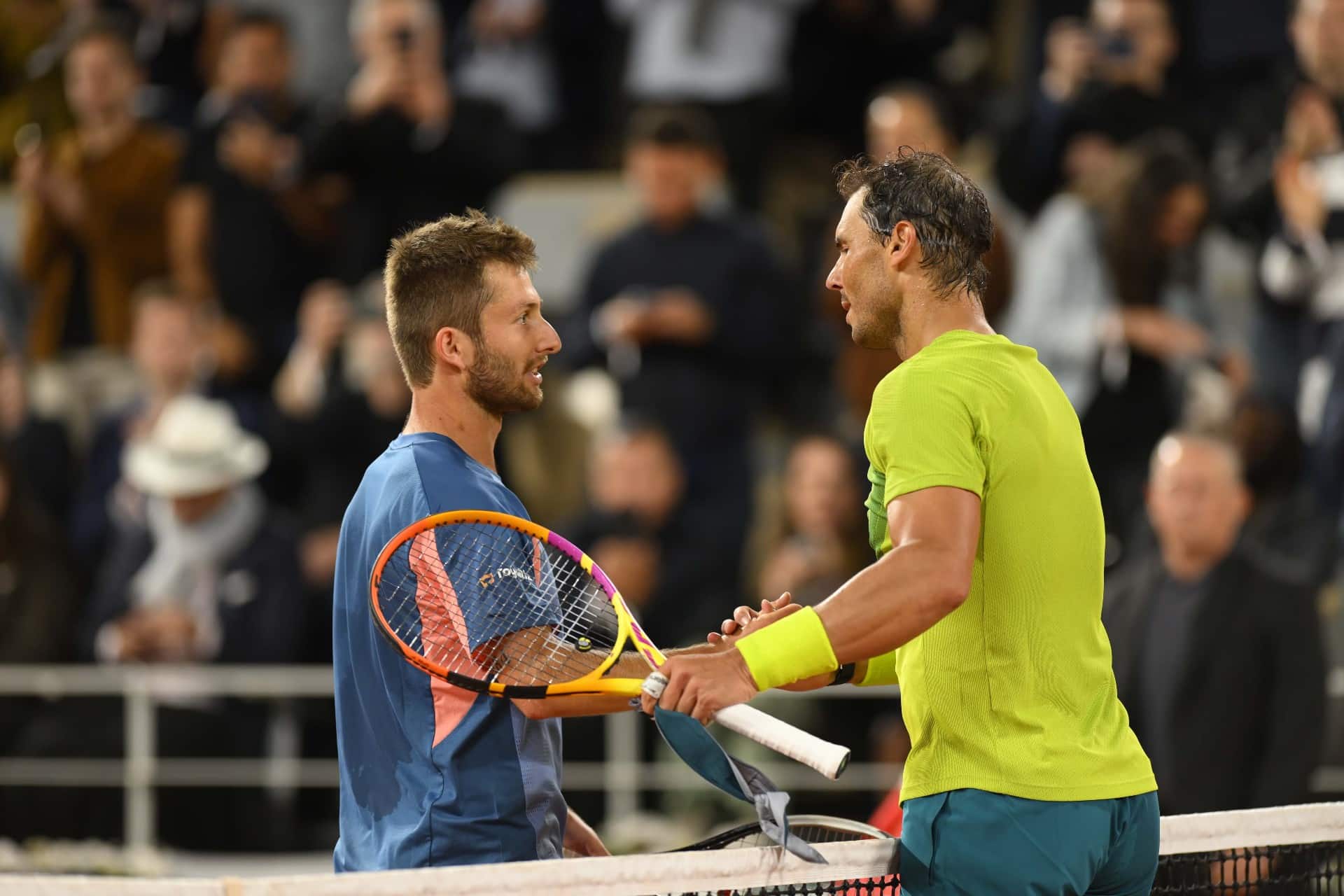 Insults, Whistles, And Gum: The Plight Of Opponents At The French Open Insults, Whistles, And Gum: The Plight Of Opponents At The French Open