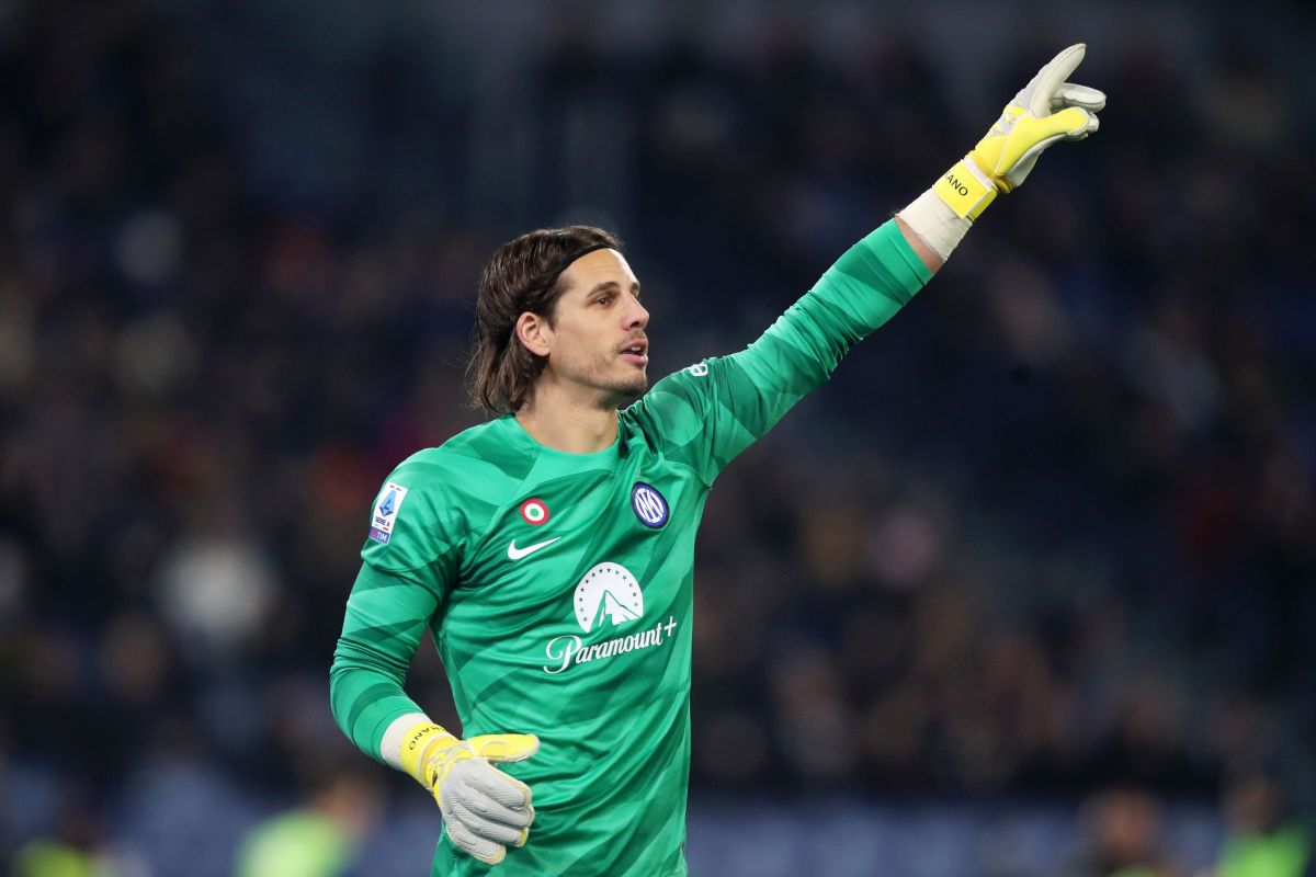 Inter Milan Goalkeeper Yann Sommer Suffers Thumb Injury Inter Milan Goalkeeper Yann Sommer Suffers Thumb Injury