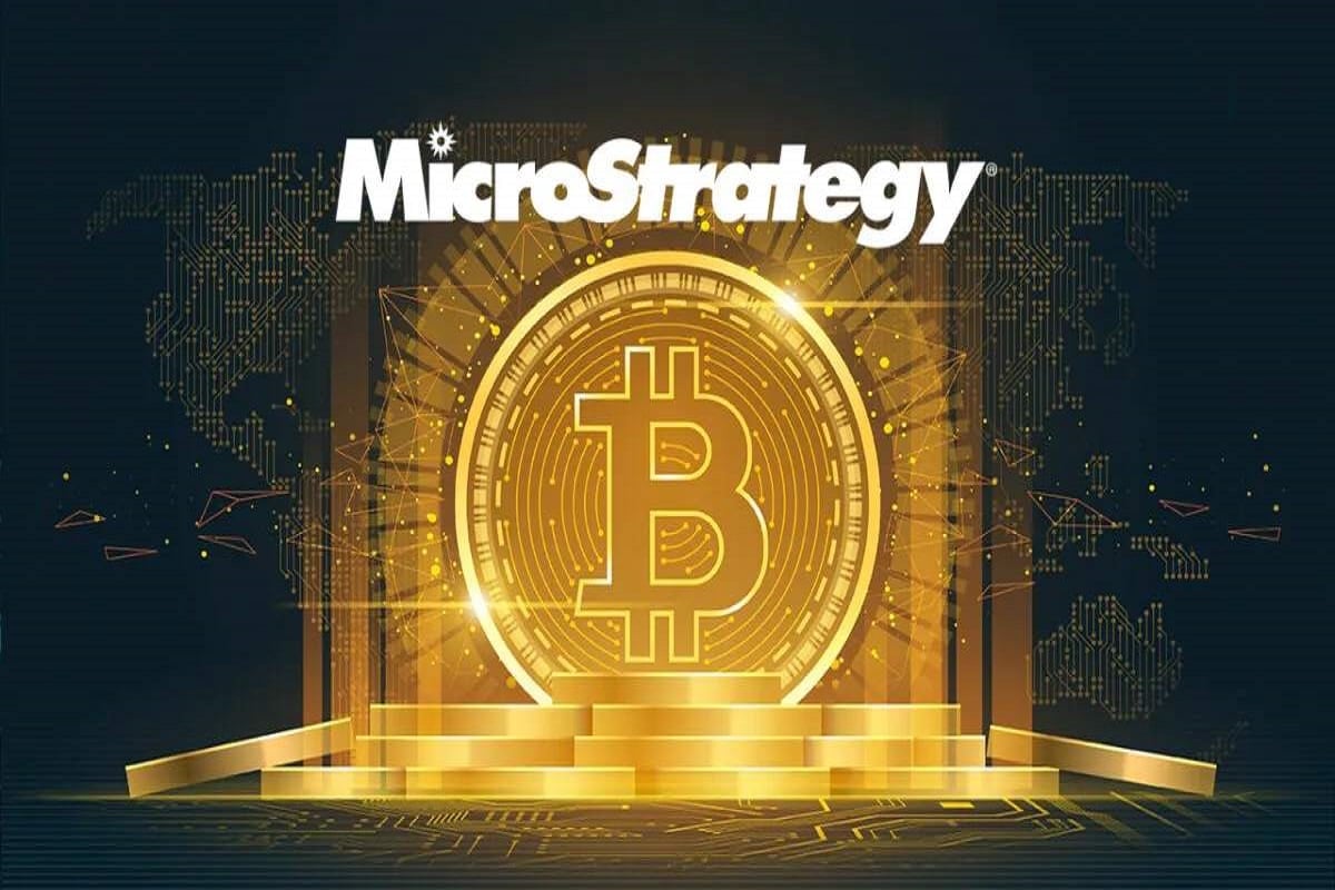 Investing In 2025: MicroStrategy Stock Compared To Bitcoin Investing In 2025: MicroStrategy Stock Compared To Bitcoin
