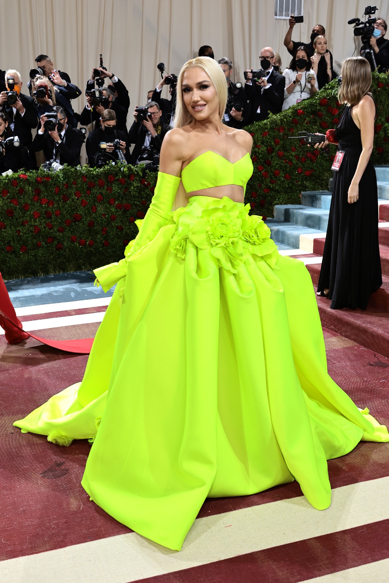 Is Gwen Stefani Facing Backlash For Her Christian Beliefs And Support Of Tucker Carlson? Is Gwen Stefani Facing Backlash For Her Christian Beliefs And Support Of Tucker Carlson?
