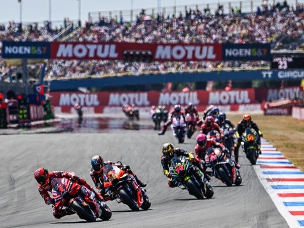 Jadwal MotoGP Inggris 2025: Saksikan Race Dan FP1 Di Trans7 Jadwal MotoGP Inggris 2025: Saksikan Race Dan FP1 Di Trans7