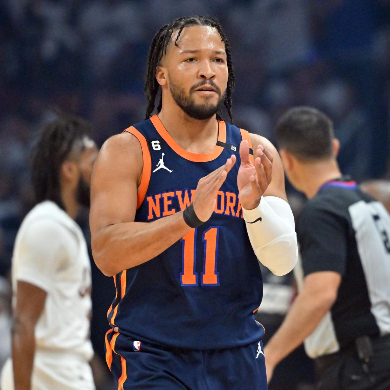 Jalen Brunson's Ankle Injury: Knicks-Lakers OT Exit Jalen Brunson's Ankle Injury: Knicks-Lakers OT Exit
