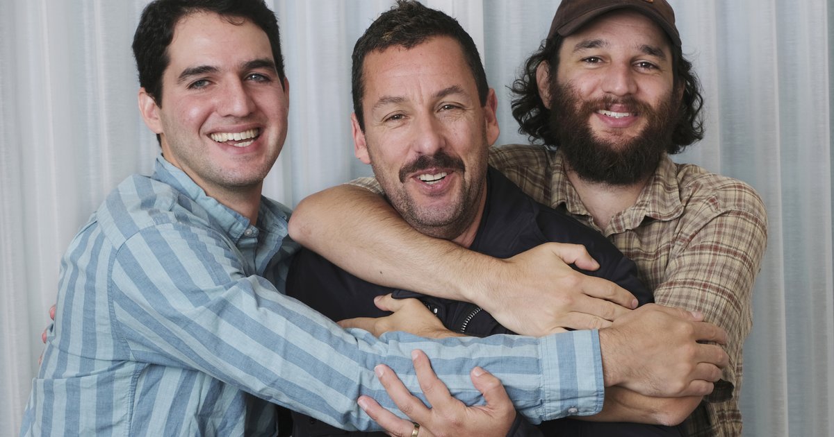 «Jay Kelly»: Η Νέα Ταινία Με Τους Κλούνεϊ Και Σάντλερ «Jay Kelly»: Η Νέα Ταινία Με Τους Κλούνεϊ Και Σάντλερ