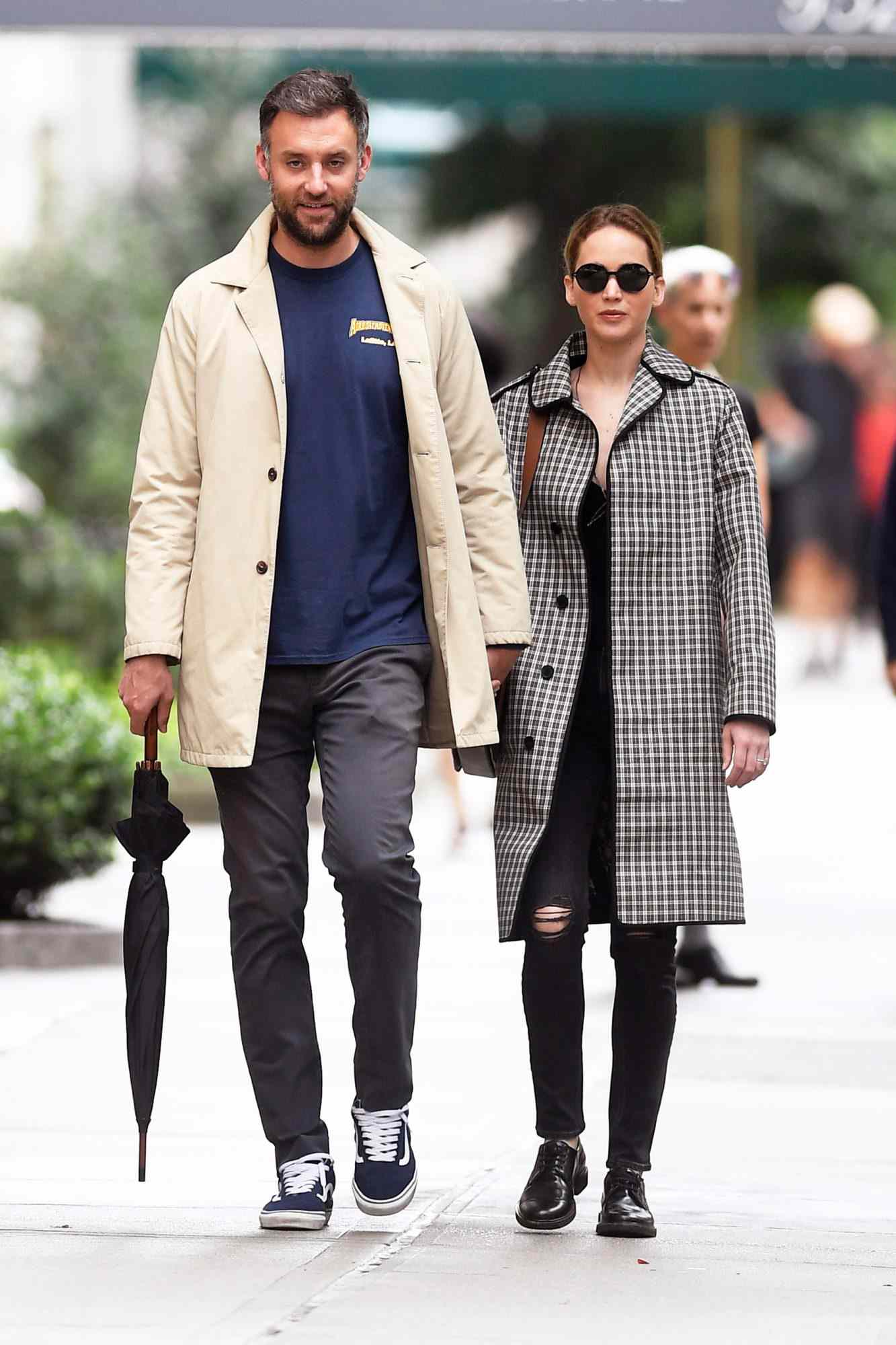 Jennifer Lawrence And Cooke Maroney: Couple Makes Public Appearance After Second Child Rumors Jennifer Lawrence And Cooke Maroney: Couple Makes Public Appearance After Second Child Rumors