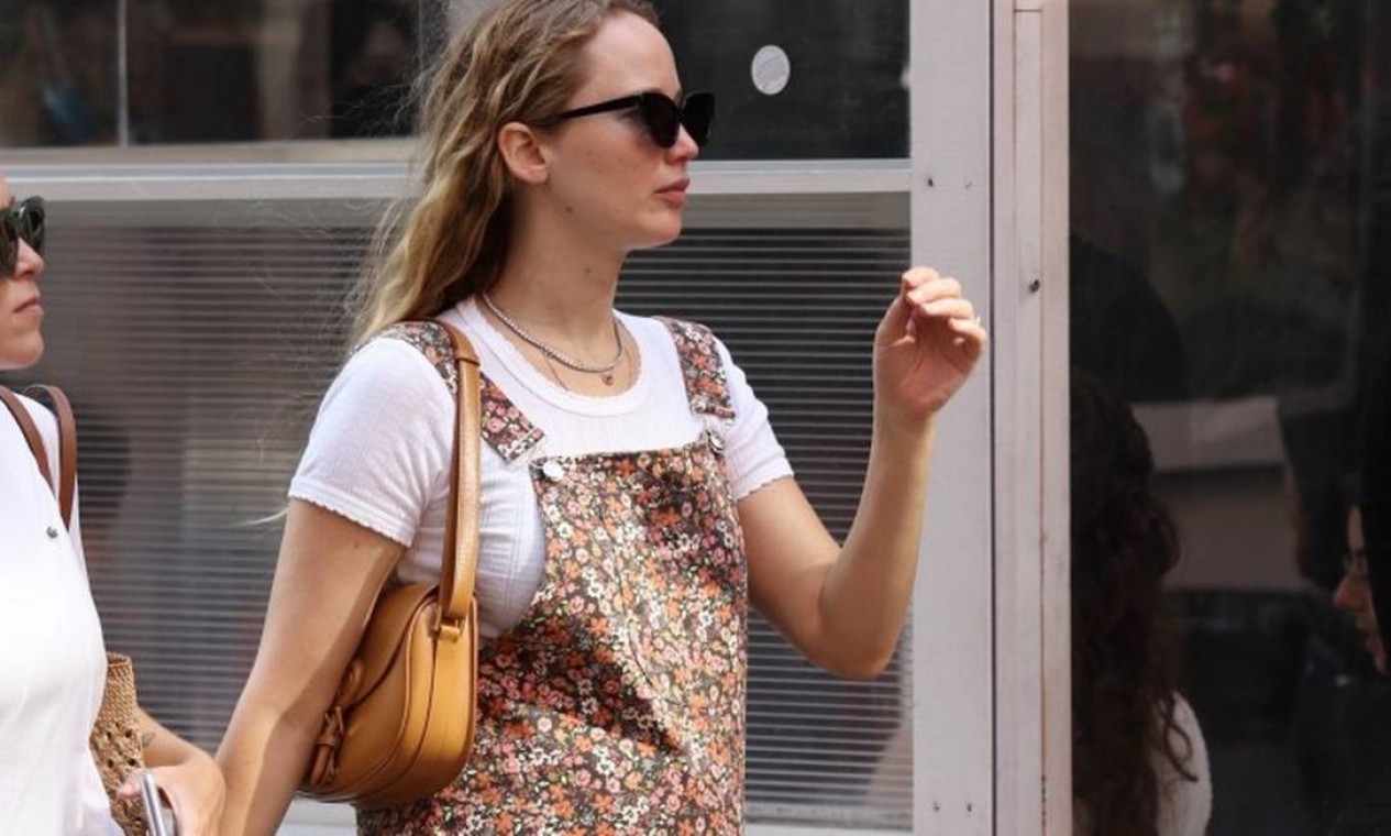 Jennifer Lawrence Sem A Barriga De Grávida: Desmentindo Rumores De Segundo Bebê Jennifer Lawrence Sem A Barriga De Grávida: Desmentindo Rumores De Segundo Bebê