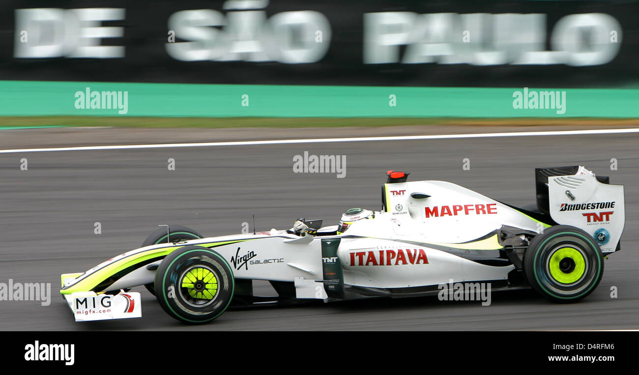 Jenson Button Returns To His 2009 Brawn GP Car Jenson Button Returns To His 2009 Brawn GP Car