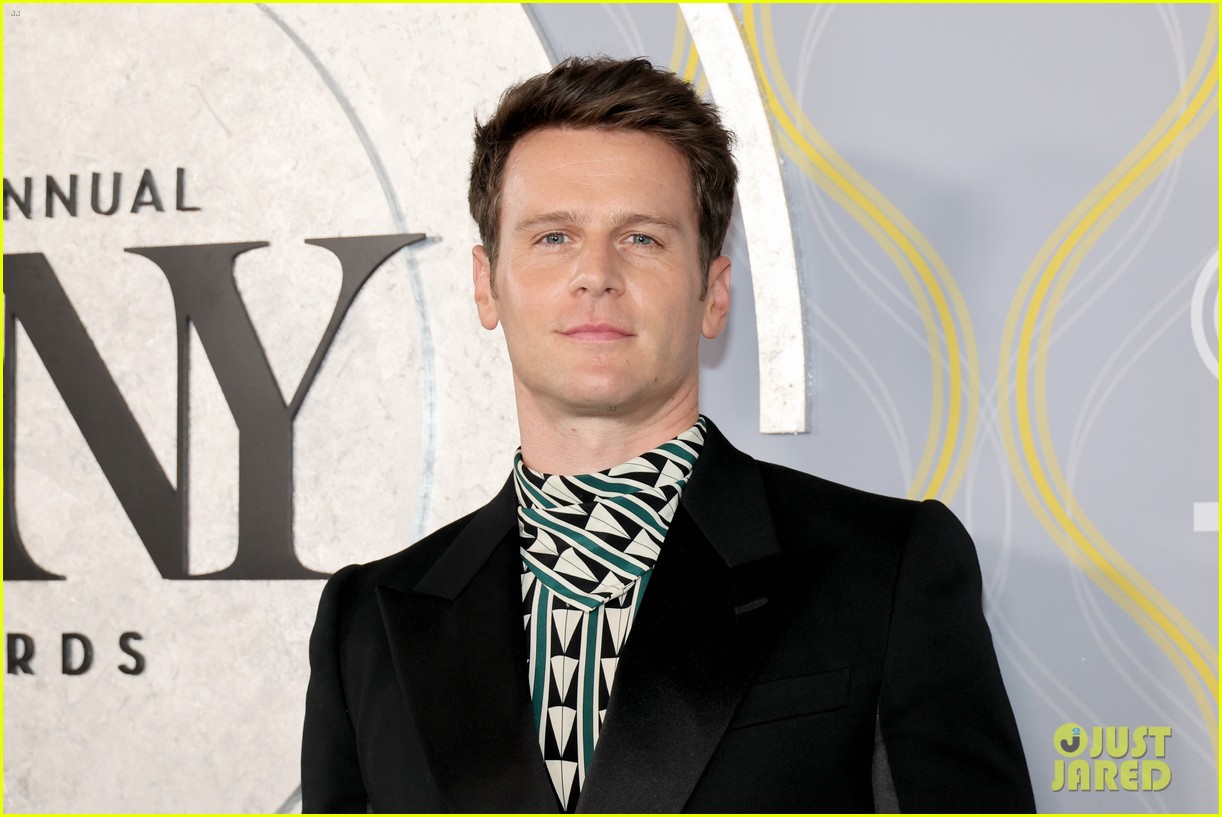 Jonathan Groff: Could Jonathan Groff: Could