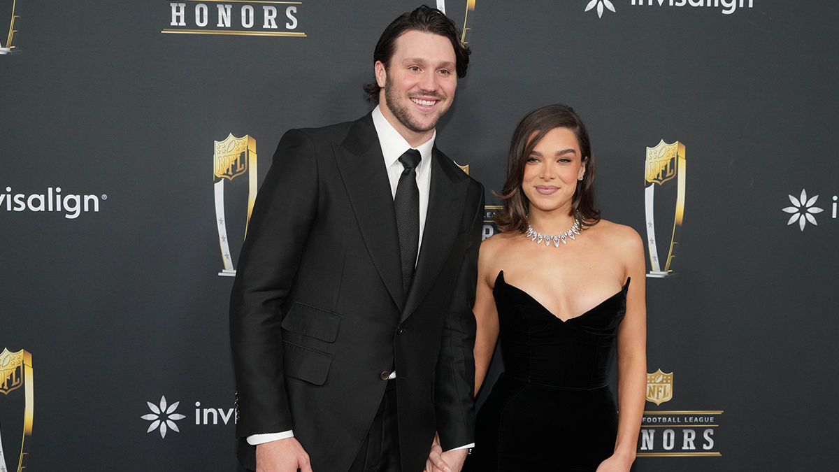 Josh Allen And Hailee Steinfeld: Details On Their Engagement And Wedding Plans Josh Allen And Hailee Steinfeld: Details On Their Engagement And Wedding Plans