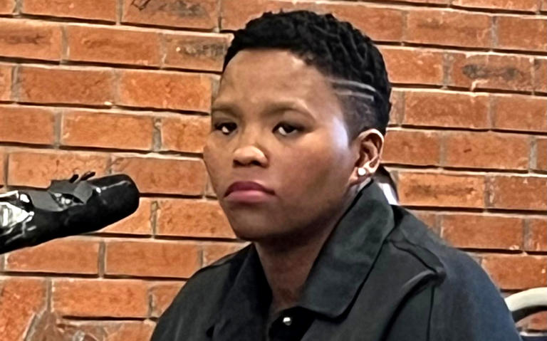 Joshlin Sale Dispute: Smith Denies Involvement, Accuses Lombaard And Letoni Joshlin Sale Dispute: Smith Denies Involvement, Accuses Lombaard And Letoni