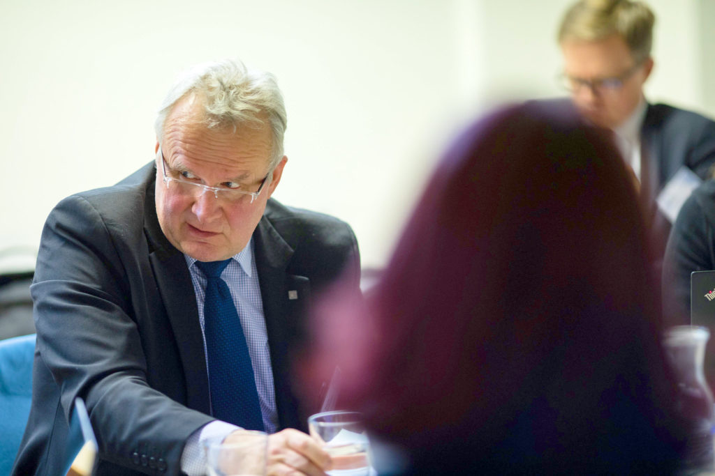 Källman Ja Hoskonen: Lähtö Puolalaisseurasta Källman Ja Hoskonen: Lähtö Puolalaisseurasta