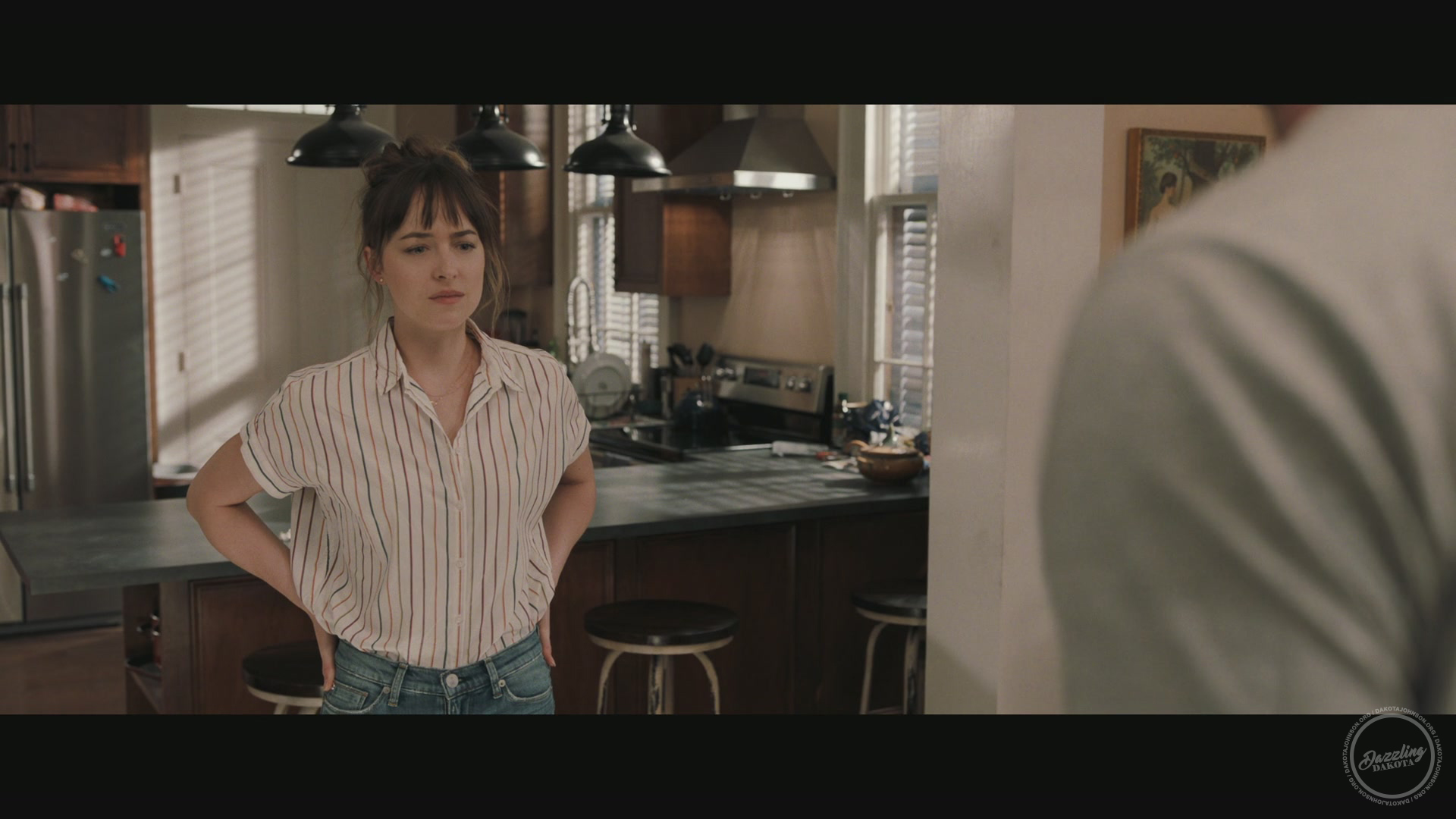 Kas Nutiko Dakota Johnson? Išaiškinamos Kraujingos Nuotraukos Kas Nutiko Dakota Johnson? Išaiškinamos Kraujingos Nuotraukos