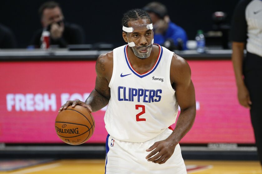 Kawhi Leonard Leads Clippers To Victory Over Cavaliers Kawhi Leonard Leads Clippers To Victory Over Cavaliers