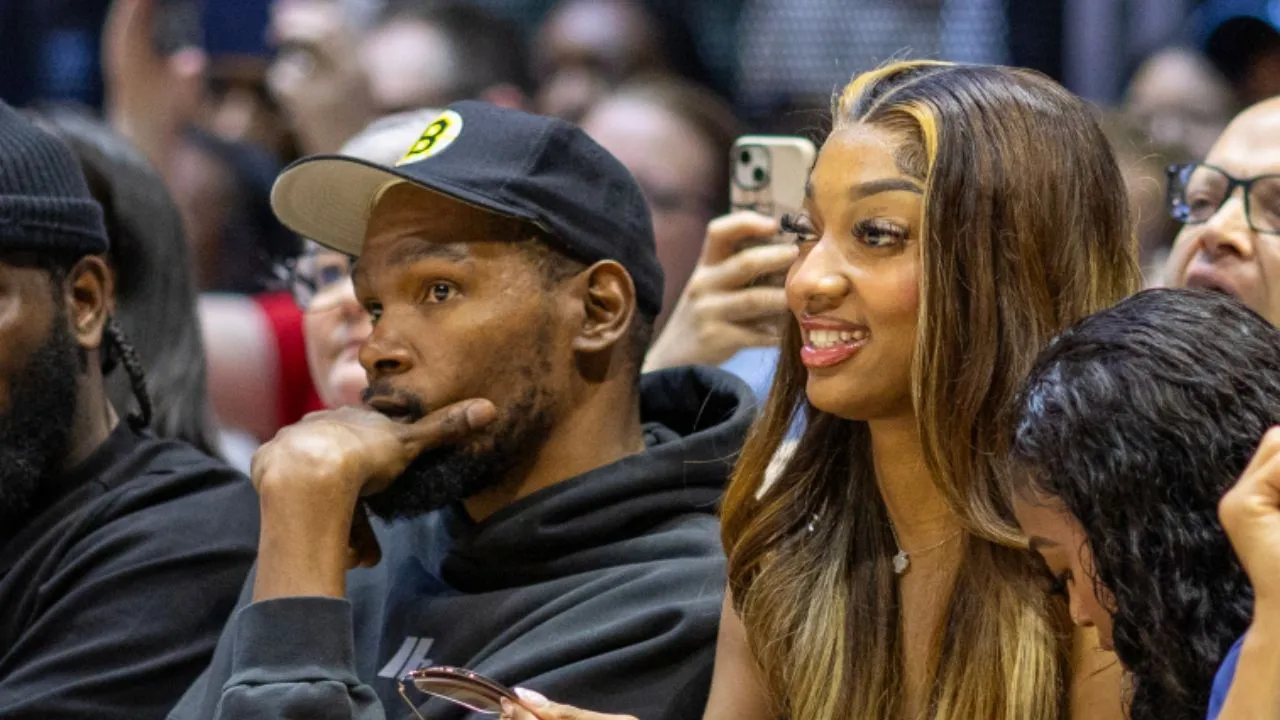 Kevin Durant Fuels Angel Reese Dating Rumors: His Pre-Game Comment Explained Kevin Durant Fuels Angel Reese Dating Rumors: His Pre-Game Comment Explained