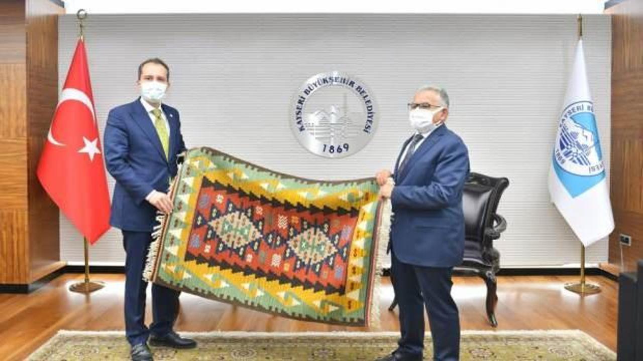 Kıbrıs'ta Şehitlerimiz: Fatih Erbakandan Önemli Açıklama Kıbrıs'ta Şehitlerimiz: Fatih Erbakandan Önemli Açıklama