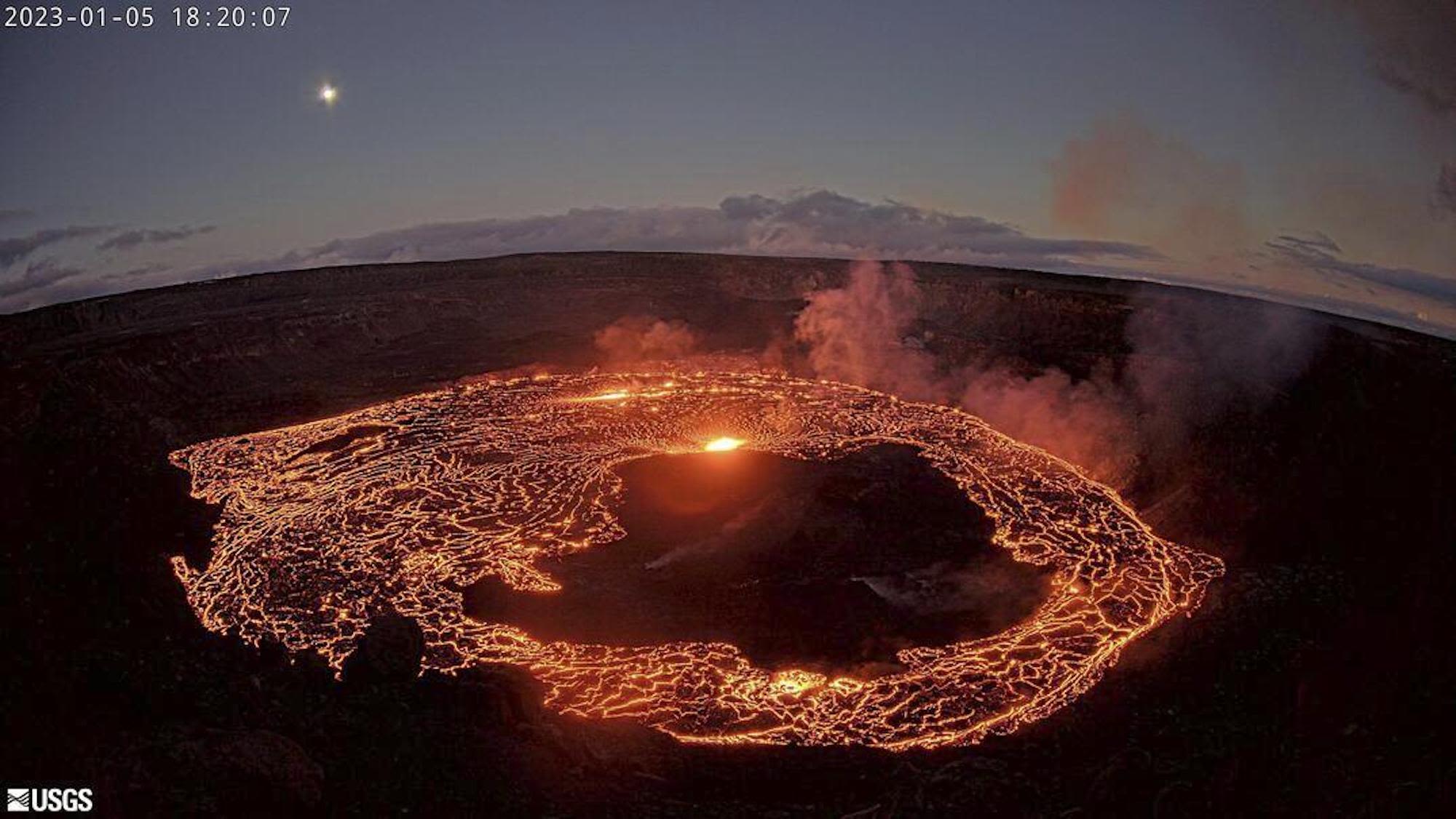 Kilauea's Eruption: A Unique Pattern Not Seen In Four Decades Kilauea's Eruption: A Unique Pattern Not Seen In Four Decades