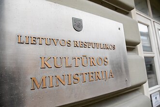 Kino Pavasario Populiariausi Filmai: Daugiau Nei 70 000 Žiūrovų! Kino Pavasario Populiariausi Filmai: Daugiau Nei 70 000 Žiūrovų!