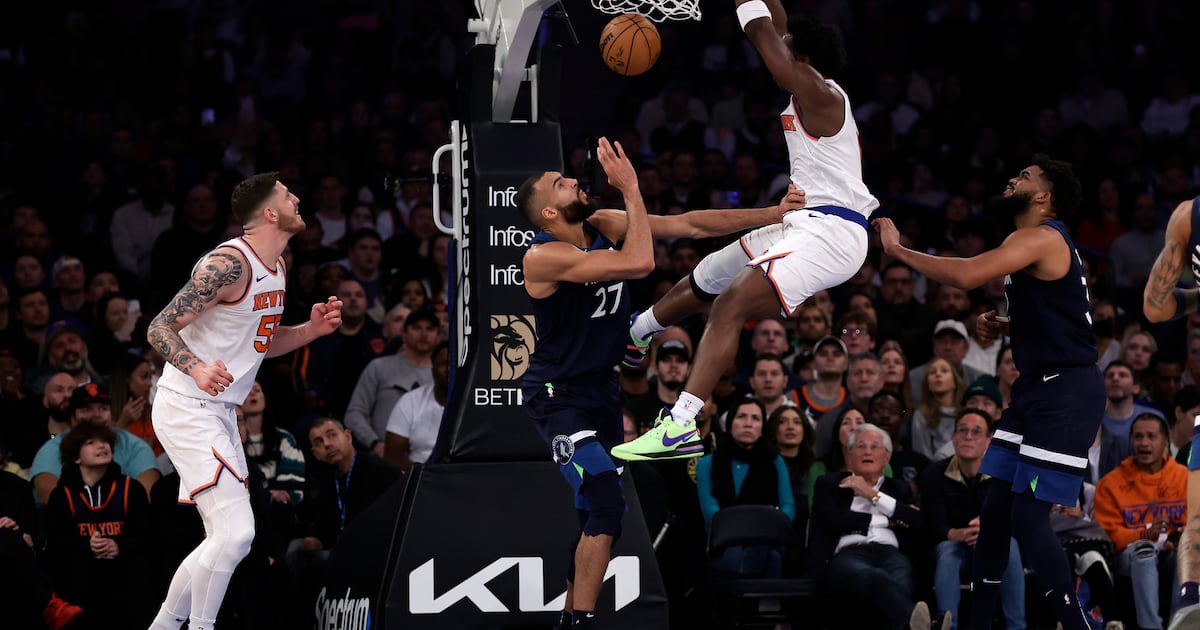 Knicks Derrotan A 76ers; Anunoby Lidera Con 27 Puntos Knicks Derrotan A 76ers; Anunoby Lidera Con 27 Puntos