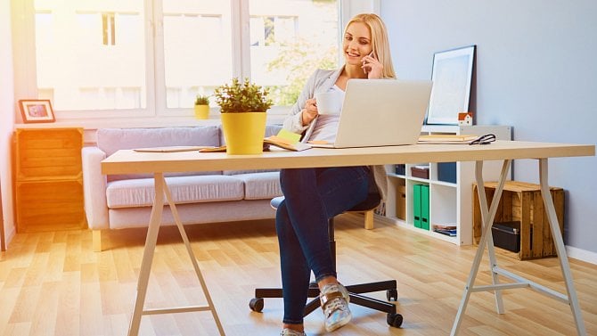 Ktoré Pracovné Prostredie Je Pre Vás Najlepšie? Home Office Vs. Kancelária Ktoré Pracovné Prostredie Je Pre Vás Najlepšie? Home Office Vs. Kancelária