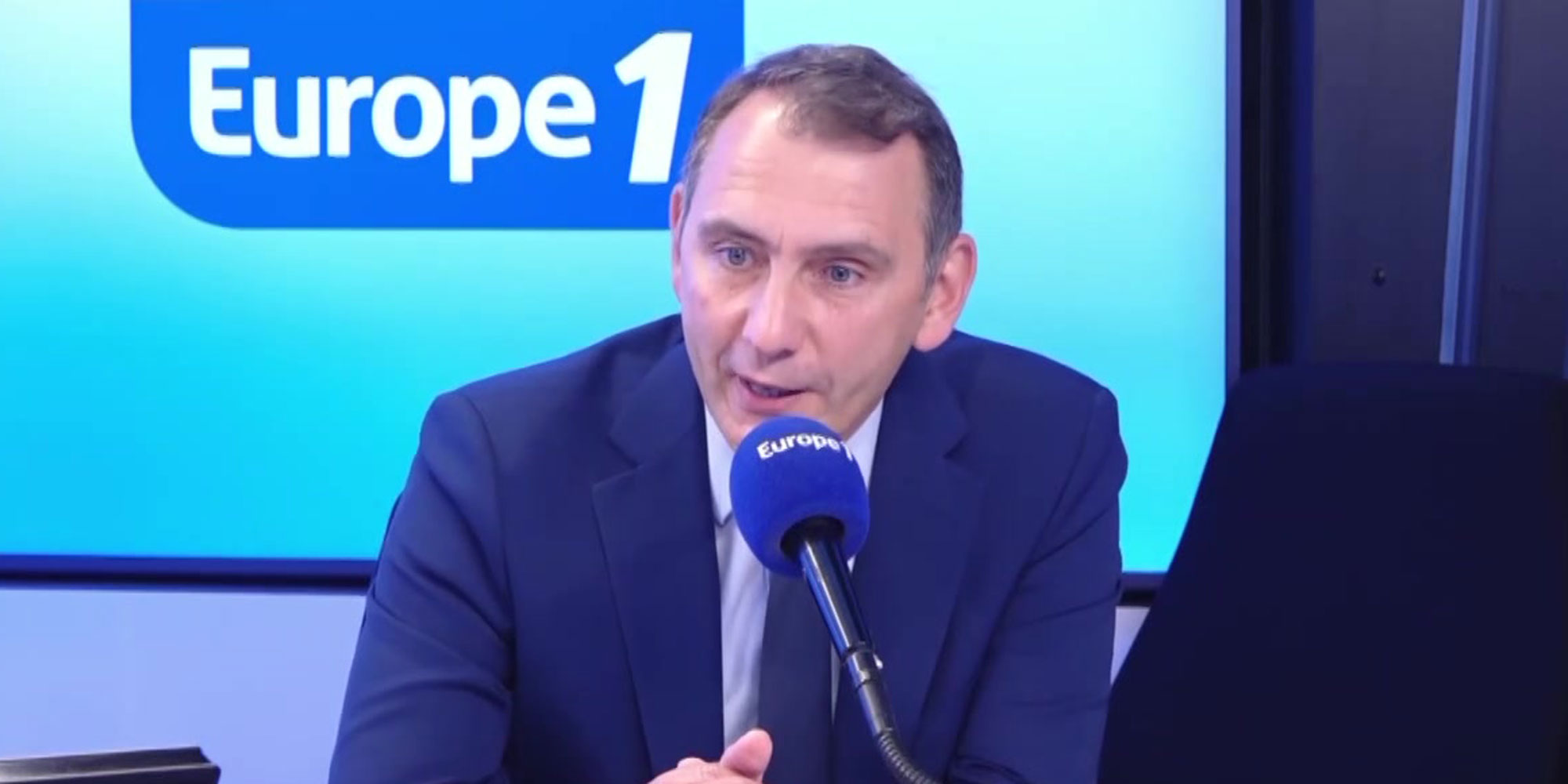 L'Immunité De Marine Le Pen : Le Point De Vue De Laurent Jacobelli L'Immunité De Marine Le Pen : Le Point De Vue De Laurent Jacobelli