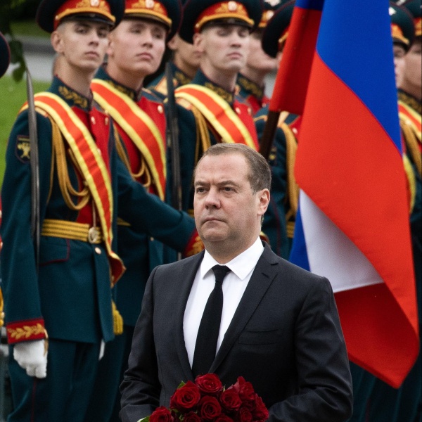 La Strategia Di Medvedev: Missili, Nucleare E La Percezione Della Russofobia In UE La Strategia Di Medvedev: Missili, Nucleare E La Percezione Della Russofobia In UE