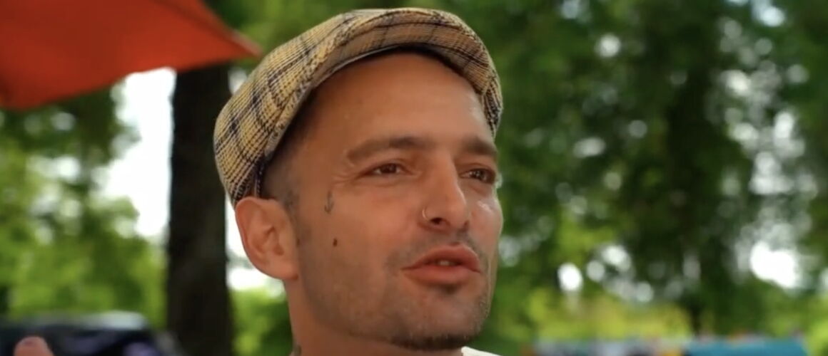 La Vie D'Éric Antoine Après Le Divorce : Nouveau Bébé, Nouvelle Compagne La Vie D'Éric Antoine Après Le Divorce : Nouveau Bébé, Nouvelle Compagne