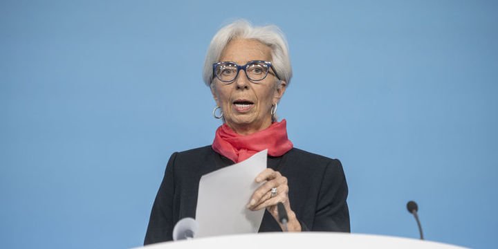 Lagarde'dan Enflasyon Ve Küresel Ticaret Sıkıntılarına İlişkin Açıklamalar Lagarde'dan Enflasyon Ve Küresel Ticaret Sıkıntılarına İlişkin Açıklamalar