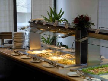Лаказет Изпреварва Папен: Лион Близо До Второто Място Лаказет Изпреварва Папен: Лион Близо До Второто Място