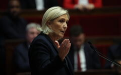 Le Pen Fait Appel Après Condamnation À Quatre Ans De Prison Et Inéligibilité Immédiate