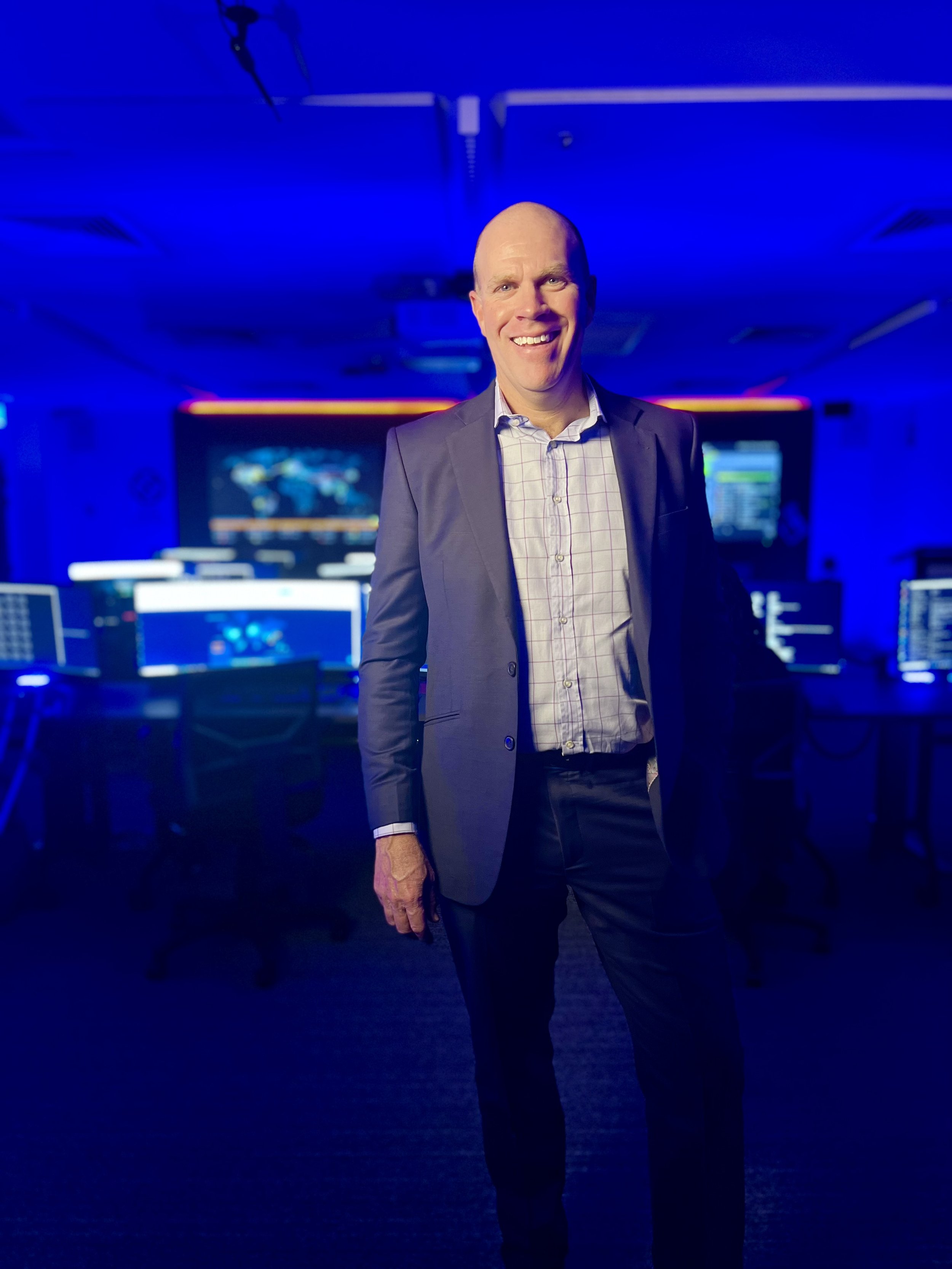 Leadership Change At Four Walls: New CEO Appointed Leadership Change At Four Walls: New CEO Appointed