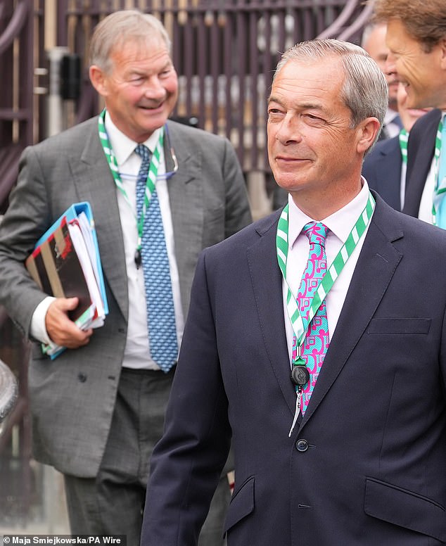 Leaked Texts Expose Heated Confrontation Between Farage And Lowe Leaked Texts Expose Heated Confrontation Between Farage And Lowe