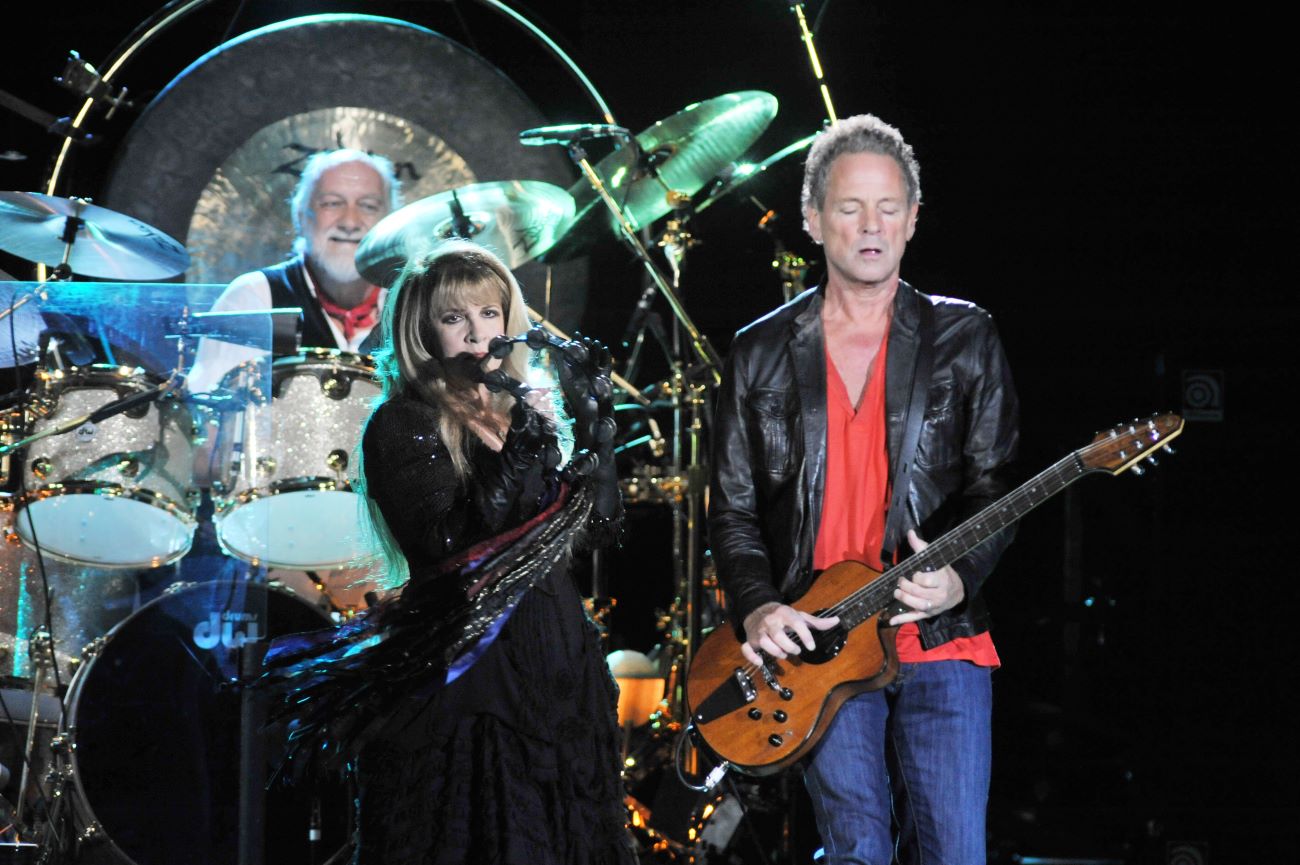 Lindsey Buckingham And Mick Fleetwood Reunite: A Fleetwood Mac Reunion? Lindsey Buckingham And Mick Fleetwood Reunite: A Fleetwood Mac Reunion?