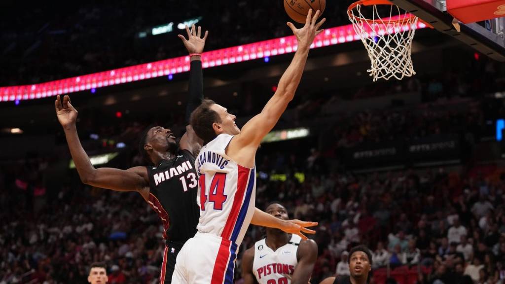 Live Stream Celtics Vs Pistons: Free Online & TV Channel Info Live Stream Celtics Vs Pistons: Free Online & TV Channel Info