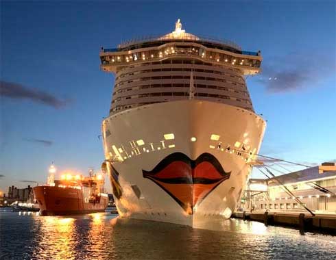 LNG Bunkering For Cruise Ships In Barcelona: Shell's Services And Infrastructure LNG Bunkering For Cruise Ships In Barcelona: Shell's Services And Infrastructure