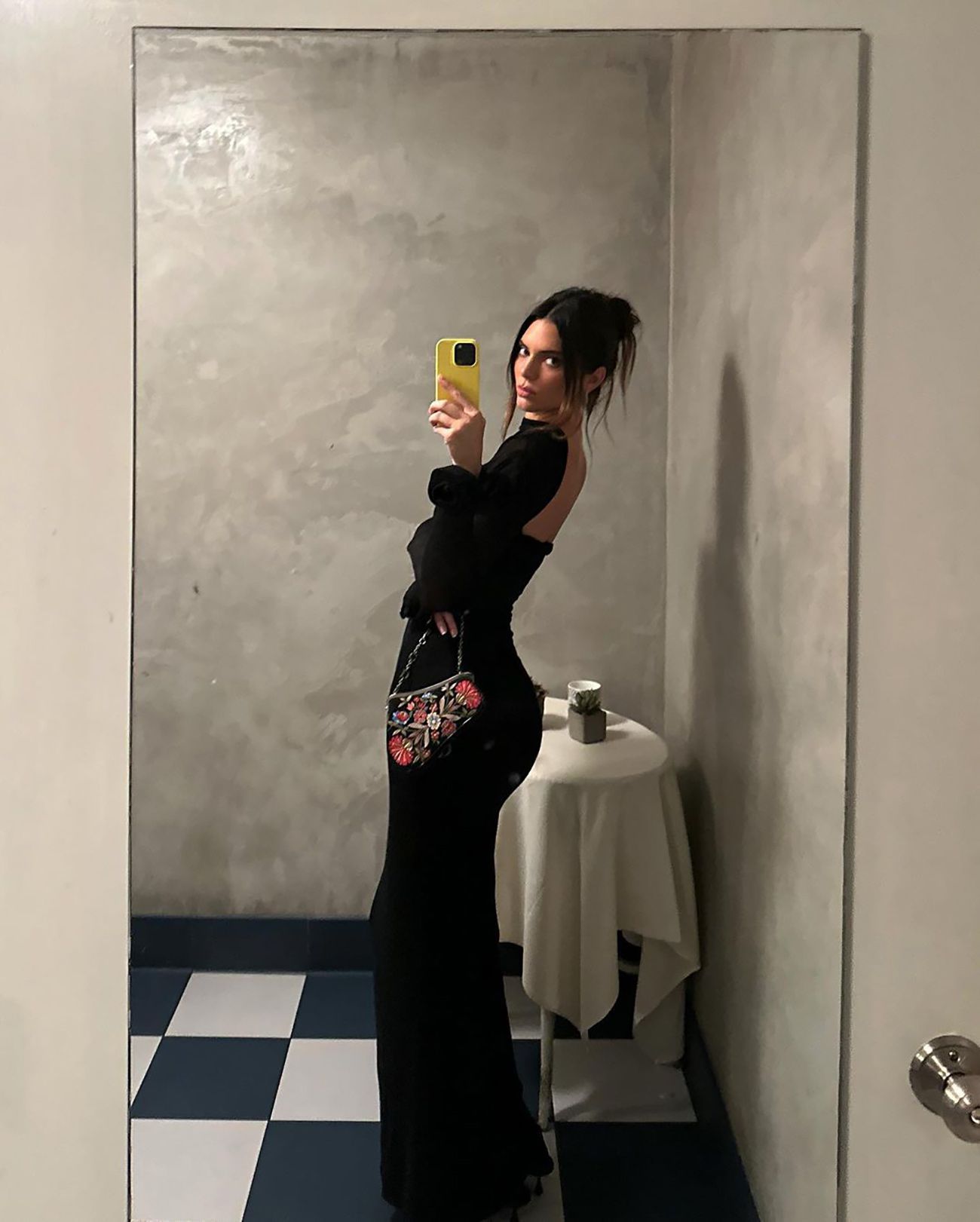 London Fashion Week: Kate And Lila Moss's Stunning Matching LBDs London Fashion Week: Kate And Lila Moss's Stunning Matching LBDs
