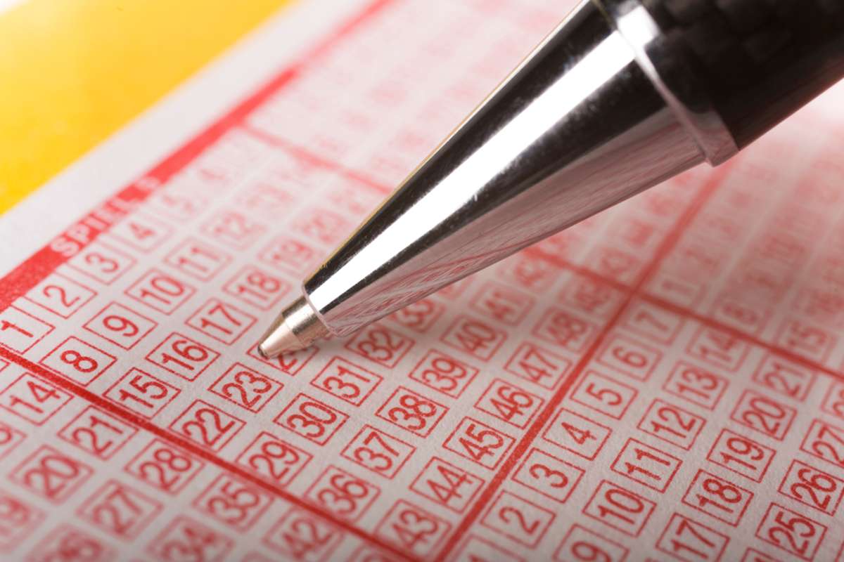 Lotto 6aus49 Vom 19. April 2025: Lottozahlen Und Gewinnzahlen Lotto 6aus49 Vom 19. April 2025: Lottozahlen Und Gewinnzahlen