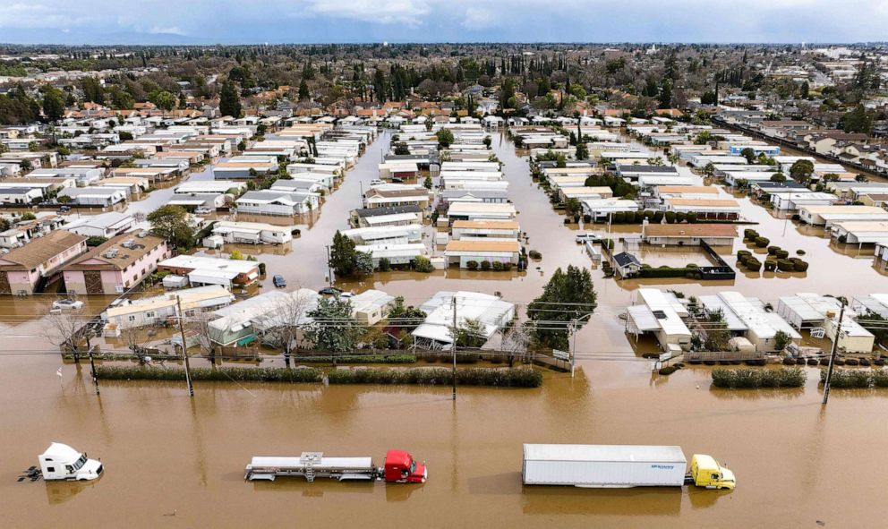 Louisville's 2025 Crisis:  A Devastating Combination Of Snow, Tornadoes, And Floods