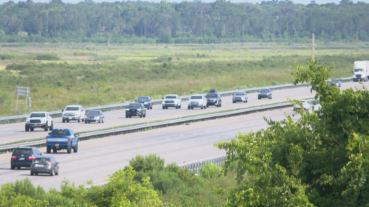 Lower Gas Prices Expected For Memorial Day Weekend Travel Lower Gas Prices Expected For Memorial Day Weekend Travel
